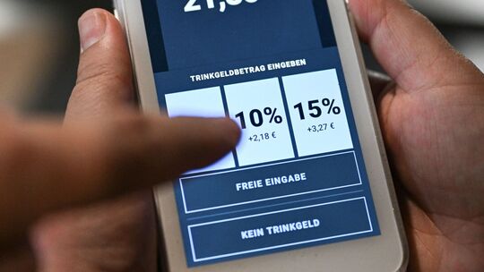 Trinkgeld per Kartenzahlung Trinkgeld per Kartenzahlung