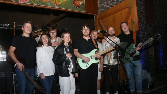 The Moonshiners teilten unter anderem schon beim Jubiläum der KKG in Kottenheim die Bühne auch mit den Bläck Fööss.