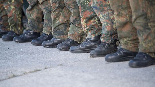 Nach der Musterung folgt für viele der Einzug in die Kaserne. Unsere Leser haben uns ihre prägendsten Erinnerungen vom Wehrdiens