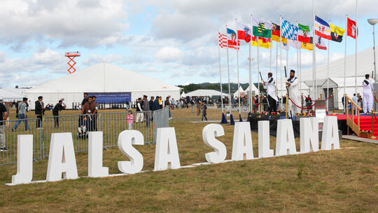 40.000 Muslime treffen sich zur Jalsa Salana in Mendig.