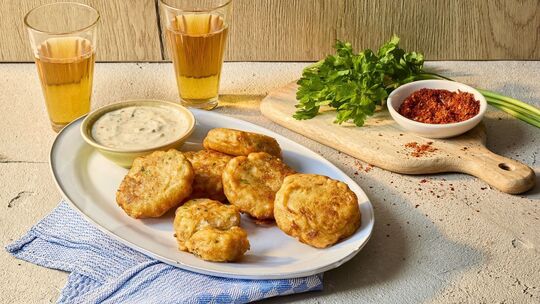Patates Köftesi, würzige vegetarische Kartoffel-Bällchen