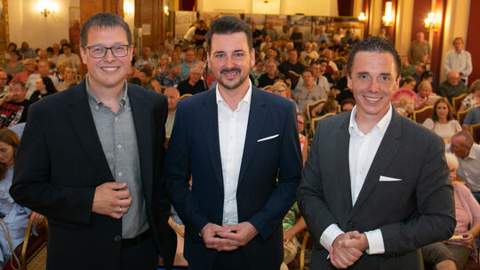 Wollen VG-Bürgermeister werden (von links): Manuel Minor, Oliver Krügel, Lino Schmidt.