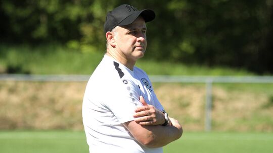 Begeistert von der Moral seiner Mannschaft: Uww-Trainer David Isola. Begeistert von der Moral seiner Mannschaft: Uww-Trainer David Isola.