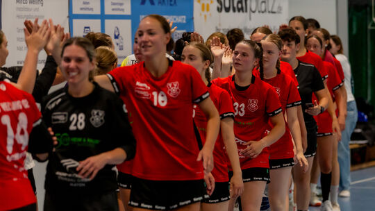 Die Frauen des TV Welling starten am kommenden Sonntag gegen den VTV Mundenheim und wollen den Klassenverbleib in der Regionalli Die Frauen des TV Welling starten am kommenden Sonntag gegen den VTV Mundenheim und wollen den Klassenverbleib in der Regionalli