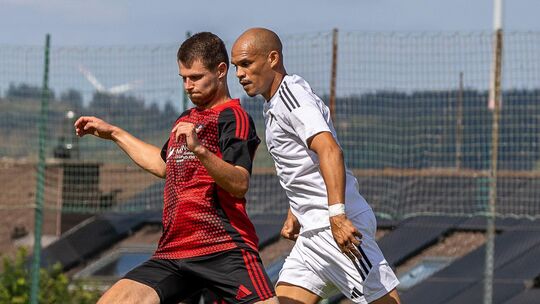 Heimspiel-Doppelpack: Der SV Weiersbach und ein Spielertrainer Alex Welsch empfingen in der Vorwoche den SV Nohen, nun geht es v