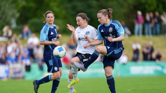 Wenn es am Sonntag zum Wiedersehen mit dem TuS Issel kommt, wird der 1. FFC Montabaur auf Carolin Dillenburg (rechts) verzichten