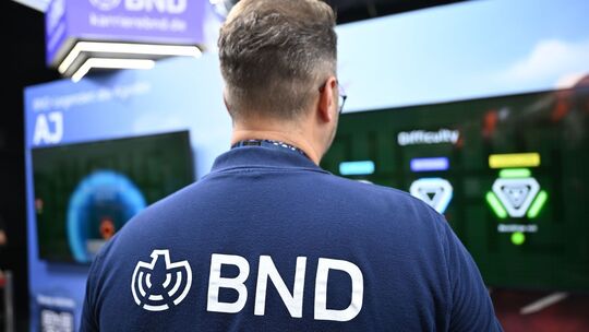 BND-Messestand bei der Gamescom BND-Messestand bei der Gamescom