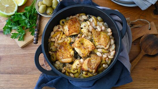 One-Pot mit Hähnchen, Reis und karamellisierten Zitronen