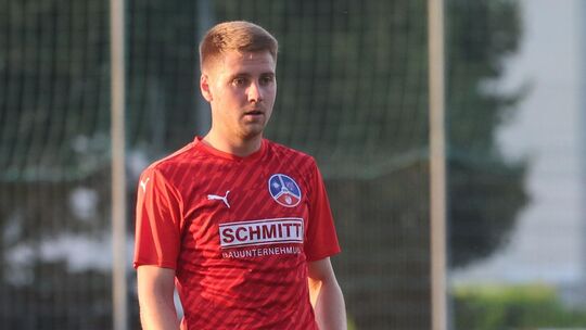Liebshausen Spielertrainer Simon Peifer schockte den FC Metternich mit dem 2:2-Ausgleichstreffer in der zweiten Minute der Nachs