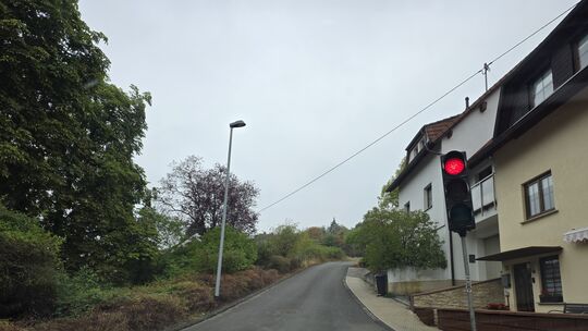 Dieser Tage war die Zufahrt zum Berghotel Kristall über die Wiesenstraße gesperrt. Insgesamt ist die Erreichbarkeit des Hotels ä