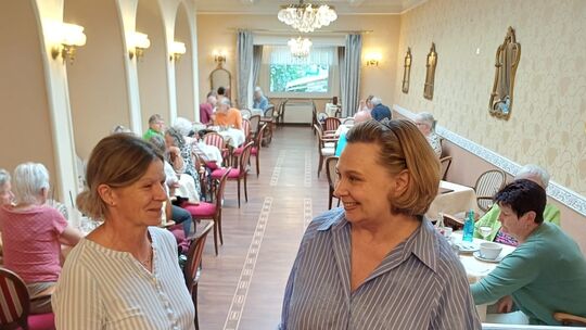 Nicola Hoffmann und Heike Kaiser engagieren sich stark, um die Zukunft des Café Wahl zu sichern.