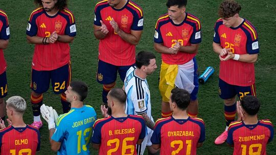 Lionel Messi Lionel Messi