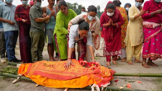 Sturzflut im Himalaya - Nepal
