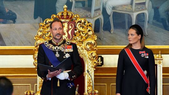 Nach dem Tod von König Harald - Amtseid Haakon Nach dem Tod von König Harald - Amtseid Haakon