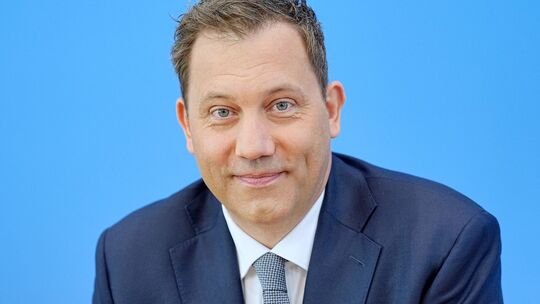 Minister Klingbeil Minister Klingbeil