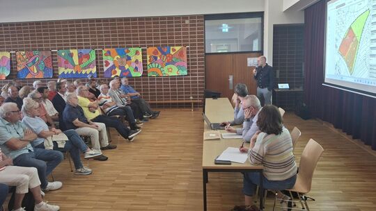 Gut besucht war der Infoabend vom Planungsbüro Stadt-Land-plus zum Stand der Pläne zum Rheingold-Quartier in Rübenach.