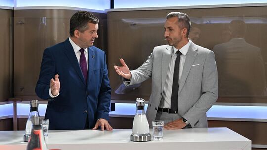 Sven Schulze (CDU) und Ulrich Siegmund (AfD) im Duell Sven Schulze (CDU) und Ulrich Siegmund (AfD) im Duell
