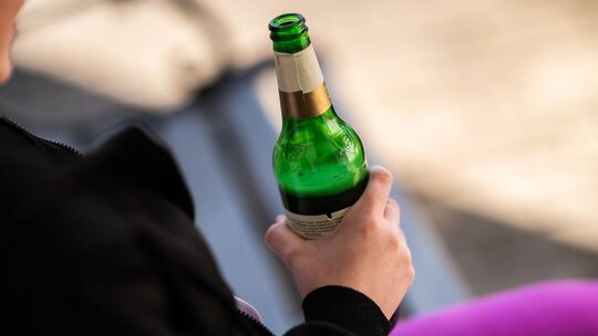 Rauschtrinken weiterhin auf hohem Niveau Rauschtrinken weiterhin auf hohem Niveau
