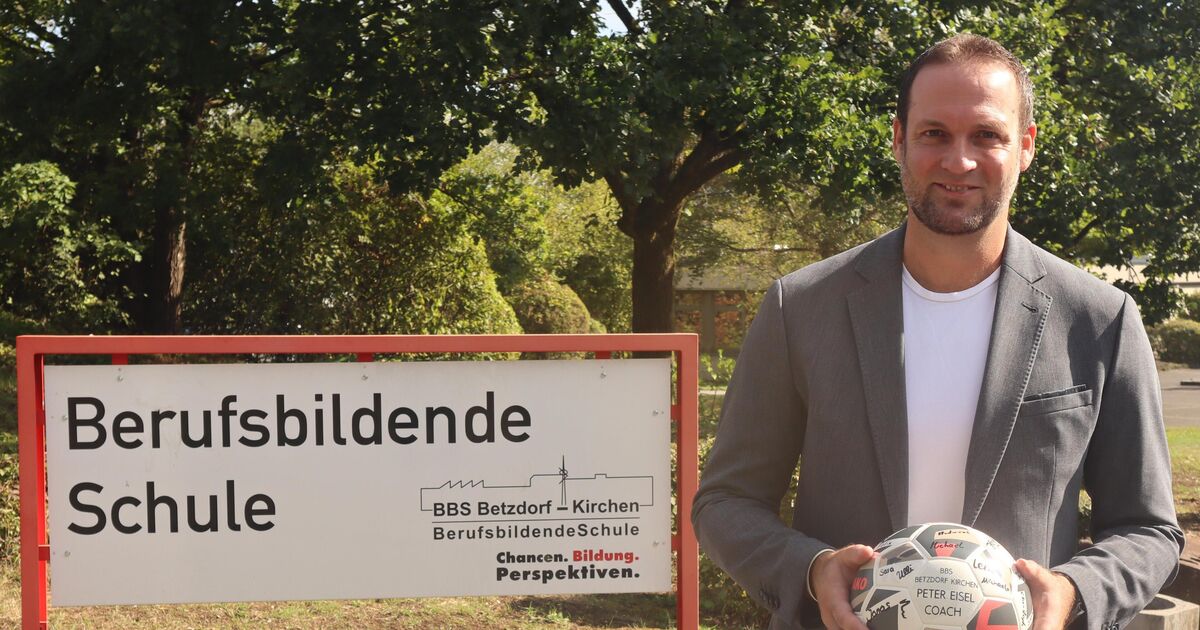 Peter Eisel übernimmt Führung: BBS Betzdorf-Kirchen startet Schuljahr mit ...