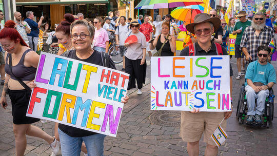 Beim CSD in Koblenz am Wochenende waren rund 7000 Teilnehmer allein bei der Demo.