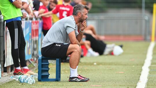 Nach der Niederlage in Rübenach ist der HSV Neuwied um Trainer Stefan Fink am Sonntag gegen die SG Maifeld-Elztal auf Wiedergutm