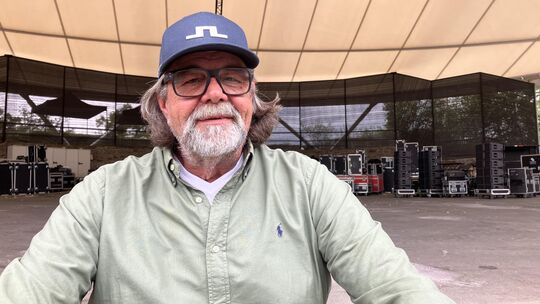 Ulrich Lautenschläger ist Geschäftsführer von Loreley Venue Management und Pächter der Bühne. Er hat auf dem Rockfelsen schon vi Ulrich Lautenschläger ist Geschäftsführer von Loreley Venue Management und Pächter der Bühne. Er hat auf dem Rockfelsen schon vi