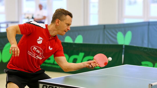 Dichtelbachs Andreas Dömel, der vor einem halben Jahr aus Bayern zum TuS stieß, ist der Top-Spieler in der Verbandsliga. Beim 5: