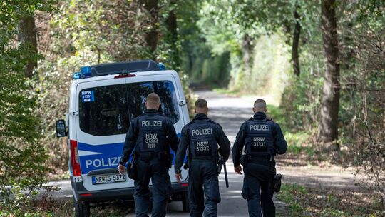 Strom-Sabotage: Suche nach Verdächtigem läuft