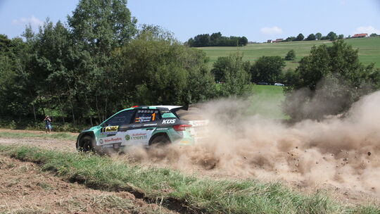 Bei der Saarland-Pfalz Rallye wird Jahr für Jahr mächtig Staub aufgewirbelt. Im August musste das beliebte Motorsportereignis al Bei der Saarland-Pfalz Rallye wird Jahr für Jahr mächtig Staub aufgewirbelt. Im August musste das beliebte Motorsportereignis al