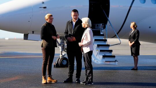 Frederiksen und von der Leyen besuchen Grönland