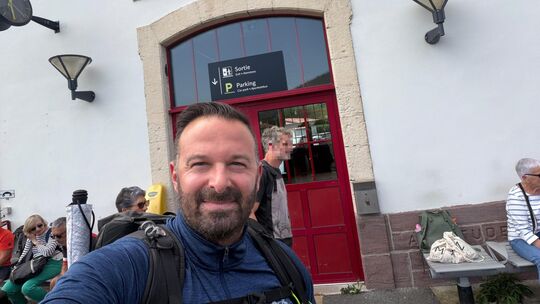 Am Wochenende ging es für Yves-Marcel Wagner wieder los: Er startete auf einer der bekanntesten Strecken des Jakobswegs seine Re