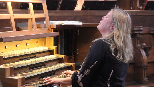 Eine Zugabe voller Innigkeit: Mit Johann Sebastian Bachs "Aria" aus den "Goldberg-Variationen" klang das Konzert mit Ann-Helena