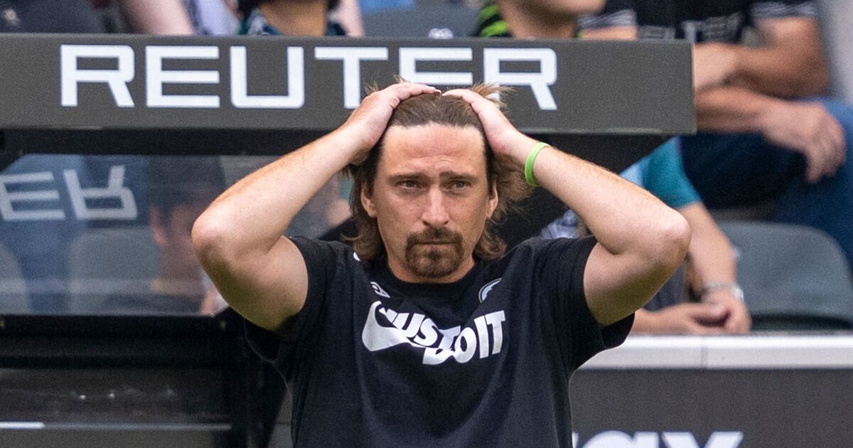 Fußball-Bundesliga: Nach Gelb-Rot: Elversberg-Trainer für ein Spiel gesperrt