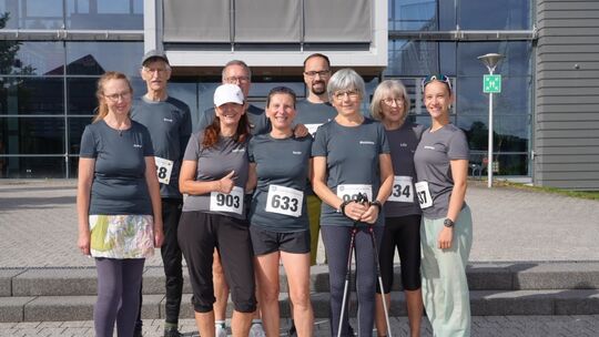 Zahlreiche Mitarbeiter, wie hier das Team der Birkenfelder Biomarkt GmbH, gingen beim 18. Birkenfelder Firmenlauf an die Startli