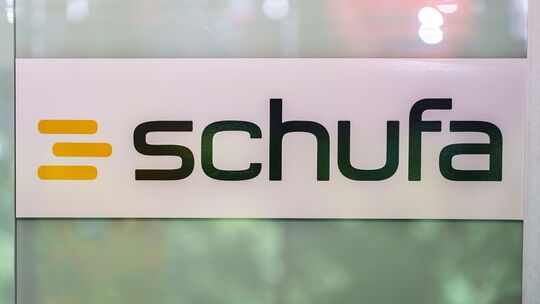 Schufa Holding AG