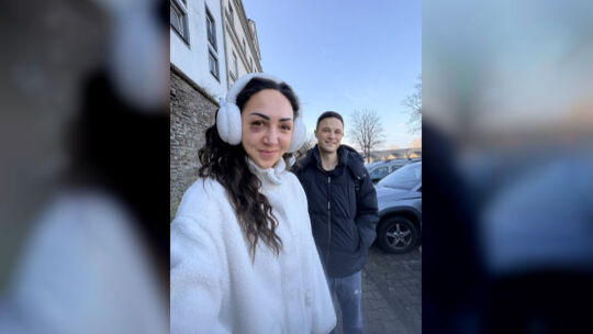 Michi und Marc Schreiber bei einem Spaziergang nach der Operation.
