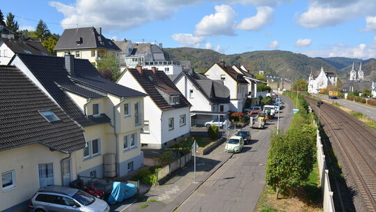Noch kann der Verkehr frei fließen. Wenn ab Mitte September die Arbeiten zum Ausbau der Bopparder Schützenstraße beginnen, folgt