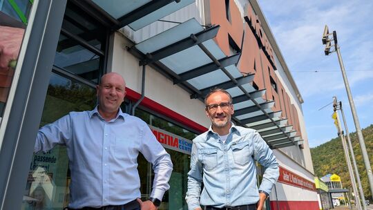 Pagnia und "pack zu" sind mitten auf dem Weg zum Neuanfang unter dem Dach des neuen Eigentümers Wohnorama. Geschäftsführer Carst