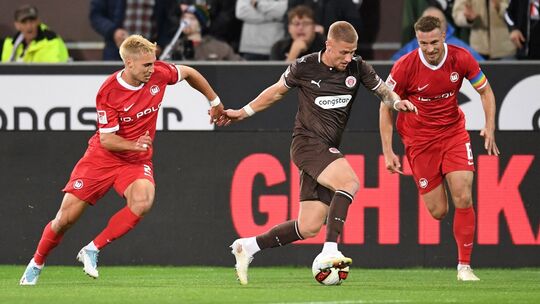 FC St. Pauli - VfL Wolfsburg