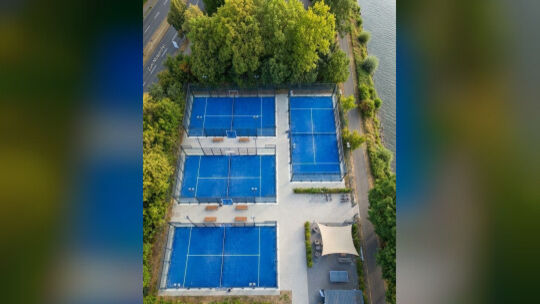 Das Konzept für den neuen Padel-Court auf dem Gelände der Rhenania. Vier Plätze sollen es werden.
