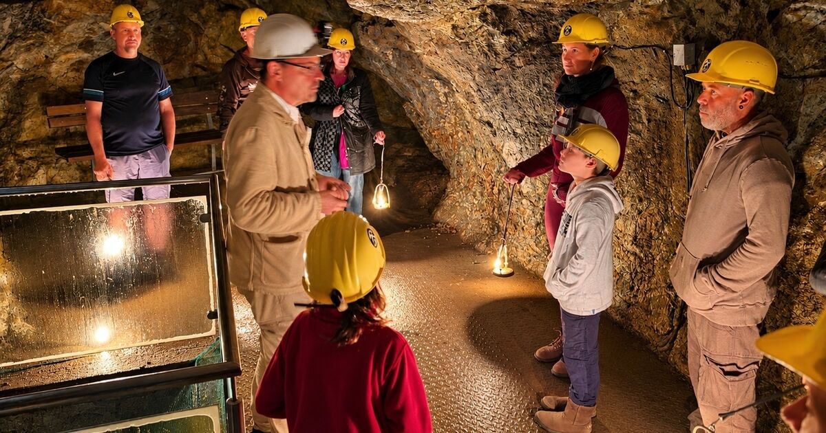Offene Türen im Kupferbergwerk: Tief hinein in die dunkle Fischbacher ...