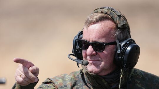 Bundesverteidigungsminister Pistorius besucht "Freedom Shield"