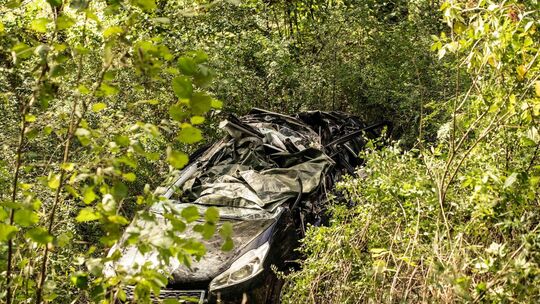Tödlicher Unfall auf Landstraße in Rheinland-Pfalz Tödlicher Unfall auf Landstraße in Rheinland-Pfalz
