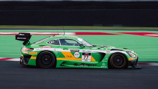 Luca Stolz, Maxim Martin und Kakunoshin Ohta mussten bei den 1000 Kilometern von Suzuka von der letzten Position ins Rennen gehe