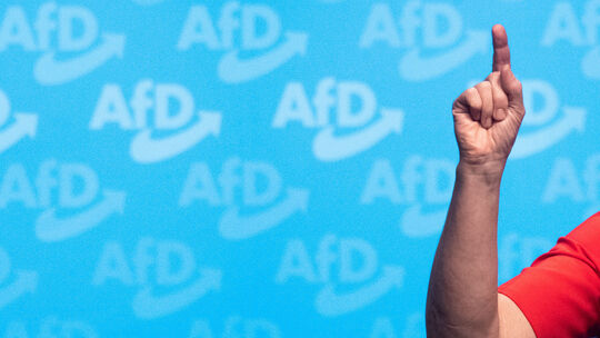 Der AfD-Kreisverband hat alle Reichenbacher für Samstagabend zu einem Bürgerdialog zum Thema „Bildung, Familie und Rente“ in ihr Der AfD-Kreisverband hat alle Reichenbacher für Samstagabend zu einem Bürgerdialog zum Thema „Bildung, Familie und Rente“ in ihr