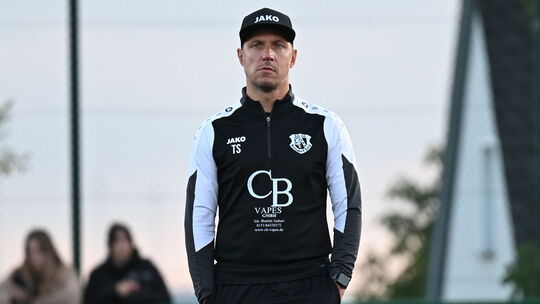 Einen bitteren Abend erlebte Betzdorfs Cheftrainer Thomas Schäfer und seine Elf beim Derby in Malberg. Gegen Eintracht Trier II