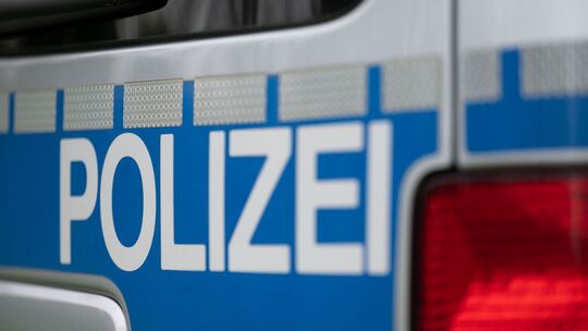 Symbolbild Polizeiauto Symbolbild Polizeiauto