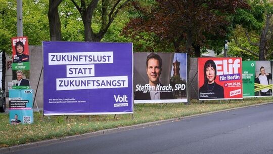 Wahl zum Berliner Abgeordnetenhaus - Plakate