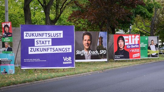 Wahl zum Berliner Abgeordnetenhaus - Plakate
