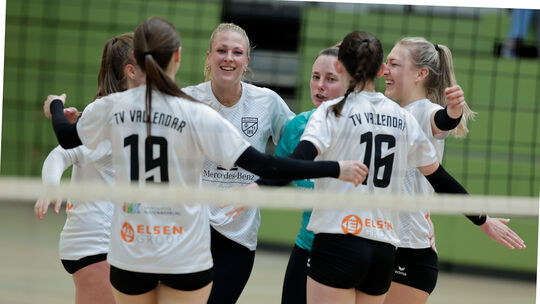 Die Volleyballerinnen des TV Vallendar feierten einen 3:0-Sieg gegen die SG Volleys Marburg-Biedenkopf.